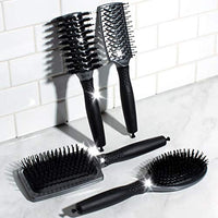 Olivia Garden ESSENTIALS Styling brush